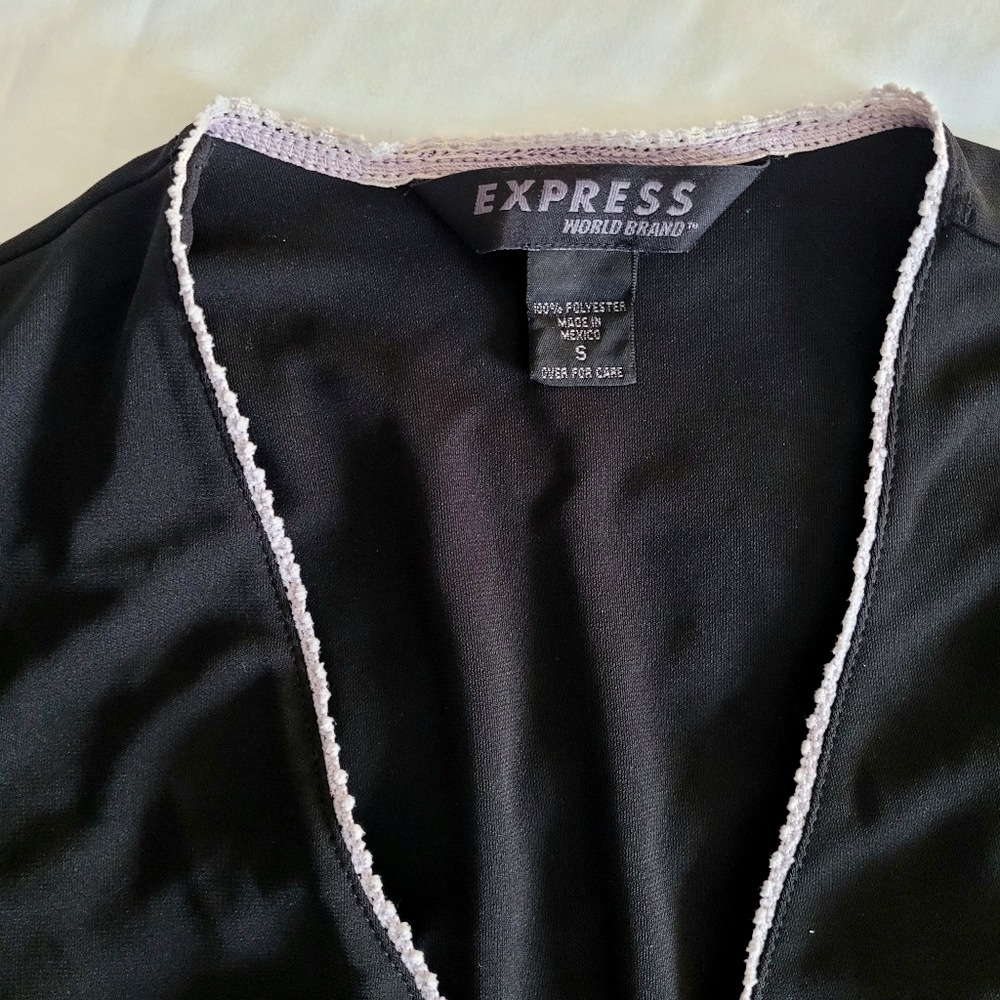 Express cover up jacket - Picture 2 of 5